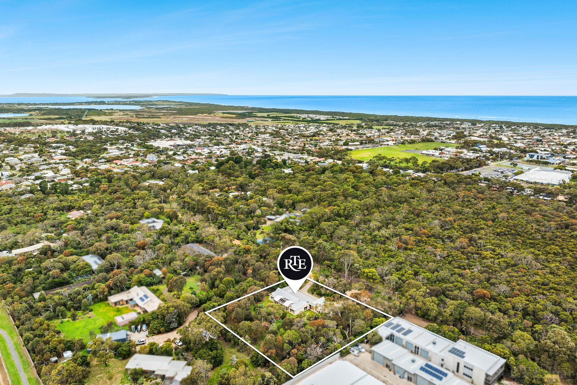 Property Gallery Thumbnail 12