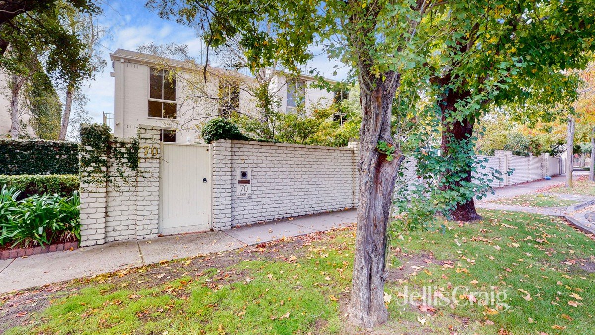 70 Albany Road, Toorak image 15
