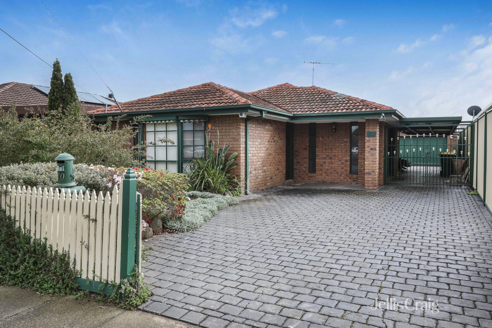 70 Alma Avenue, Altona Meadows image 16