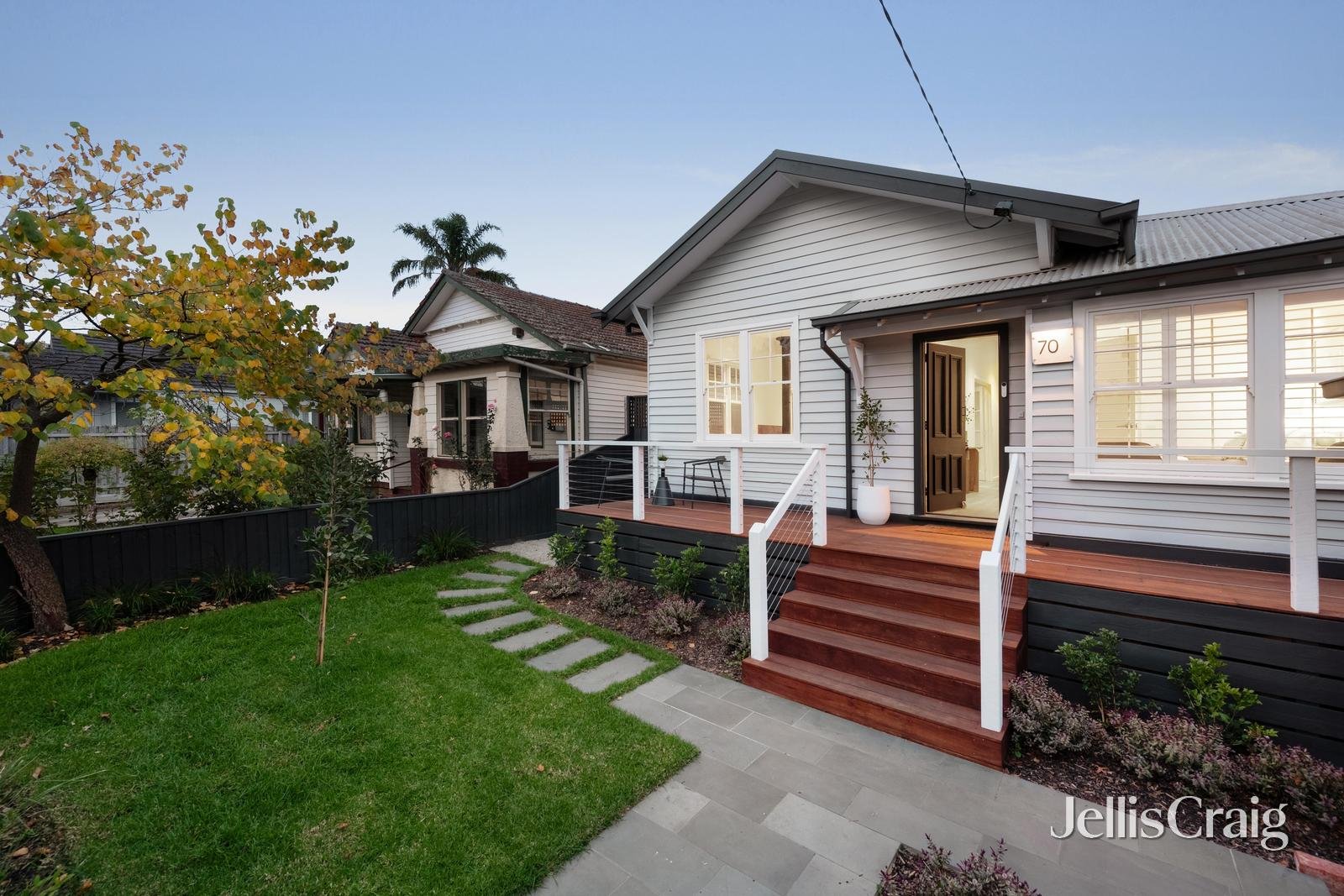 70 Cecil Street, Kew image 2