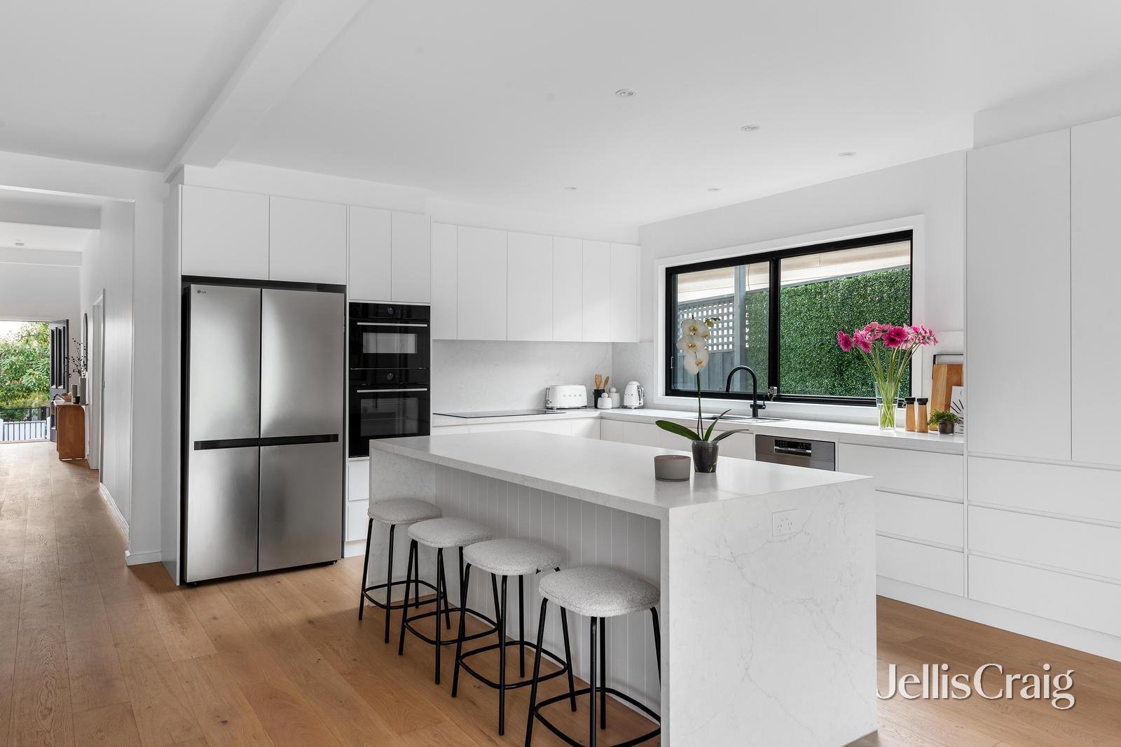 70 Cecil Street, Kew image 6
