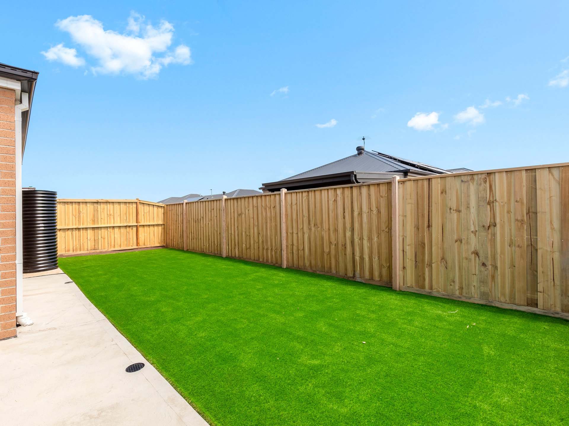 Property Gallery Thumbnail 11