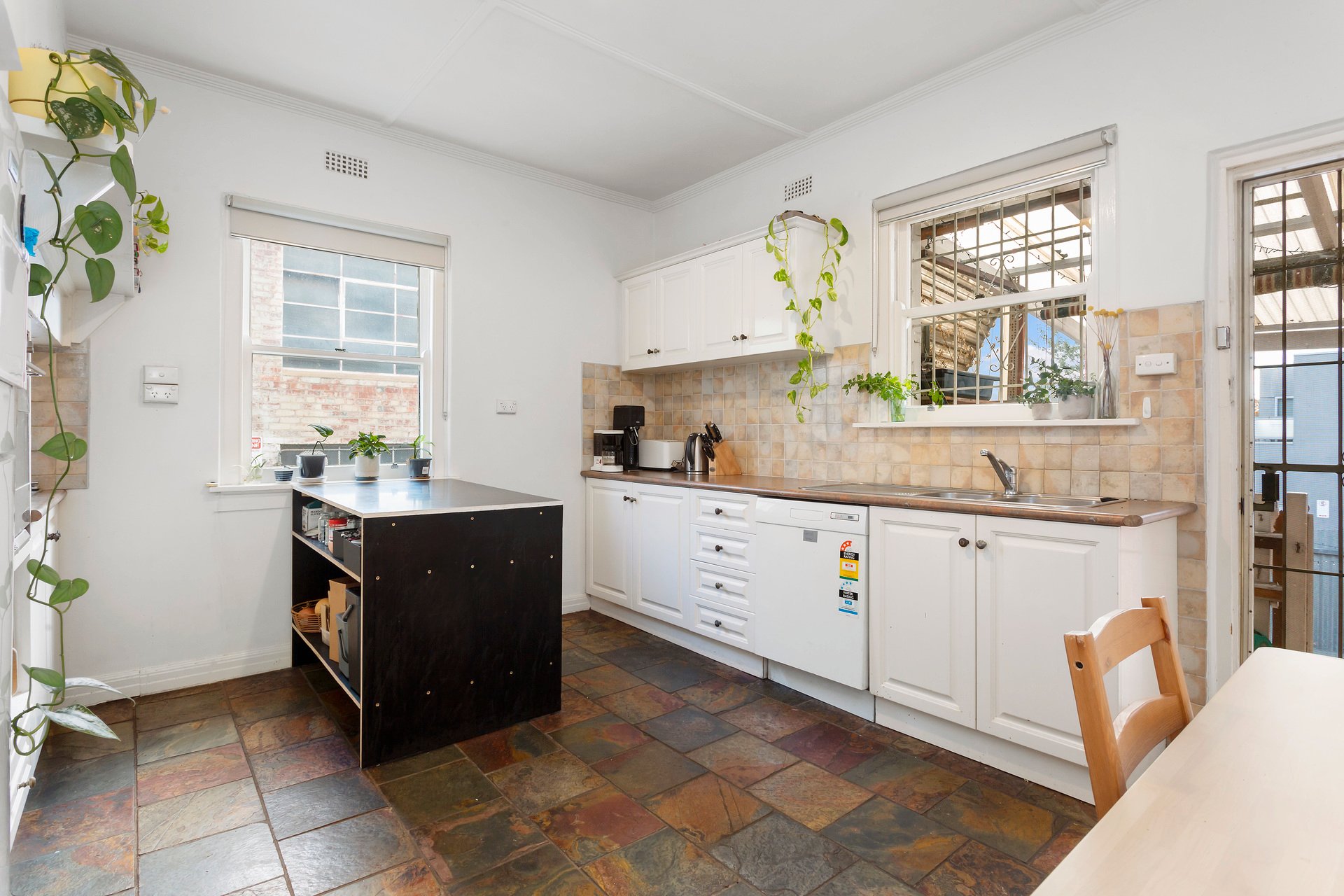 Property Gallery Thumbnail 4