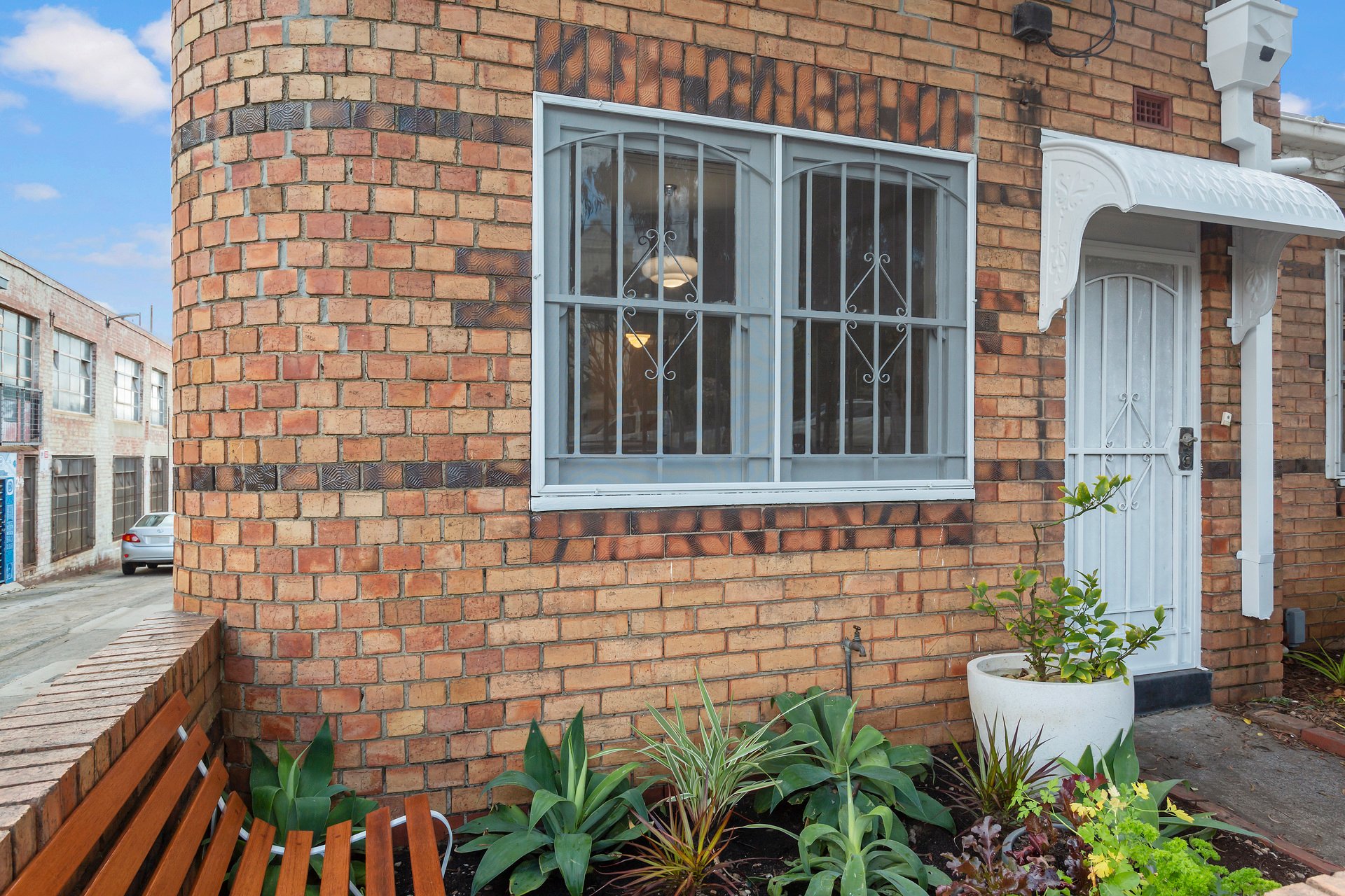 Property Gallery Thumbnail 9