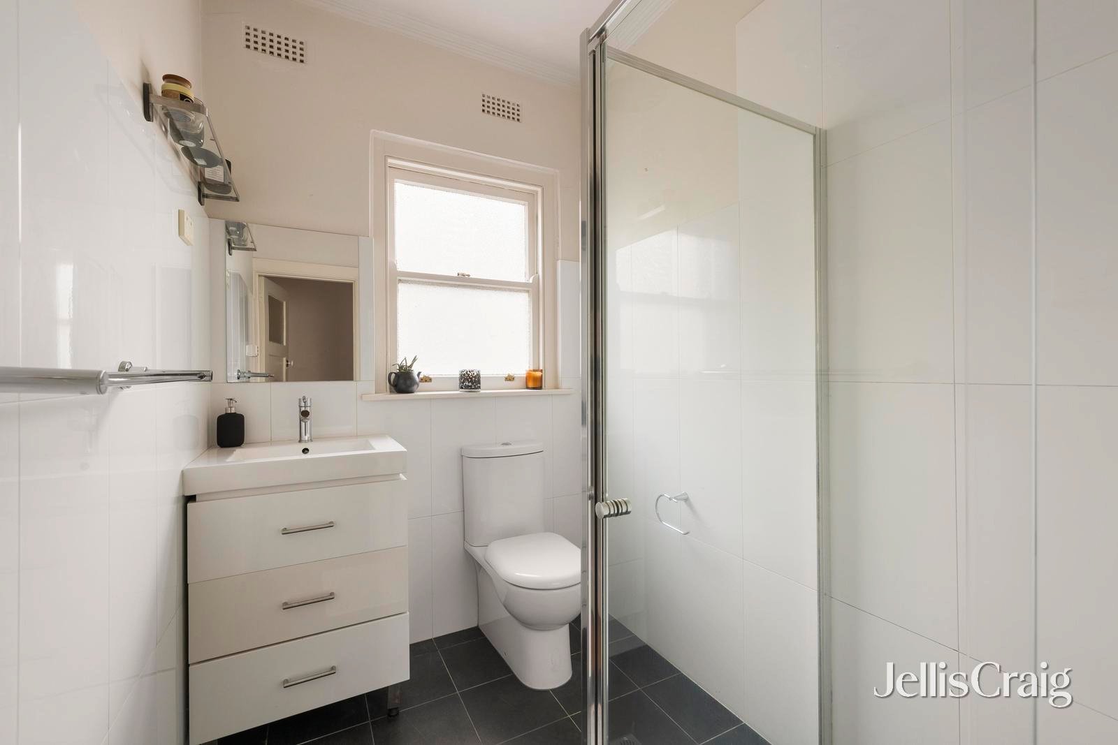70 Elm Street, North&nbsp;Melbourne image 10