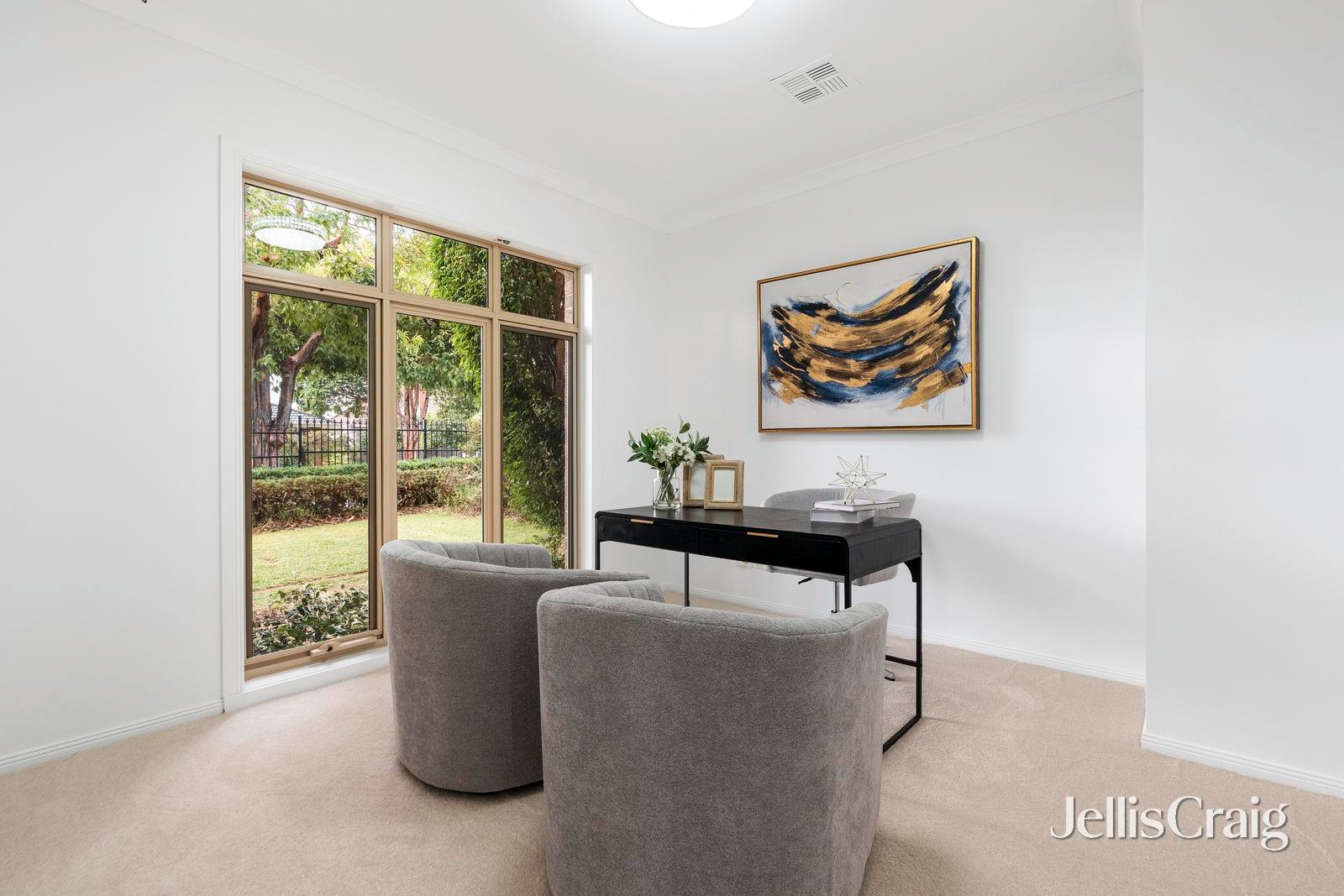 70 Essex Road, Mount&nbsp;Waverley image 11