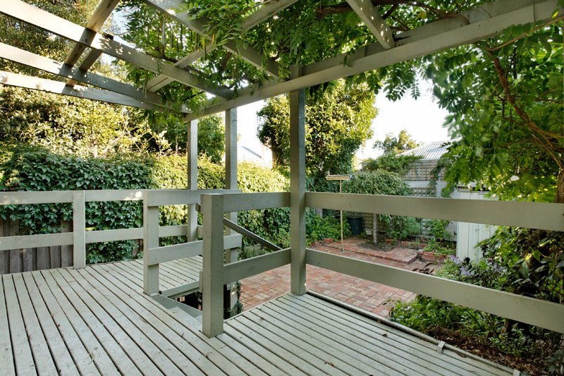 Property Gallery Thumbnail 6