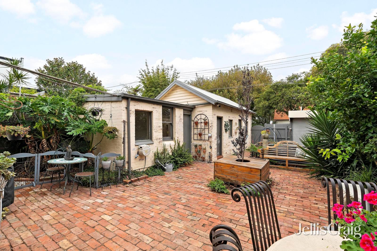 70 Marine Parade, Elwood image 8