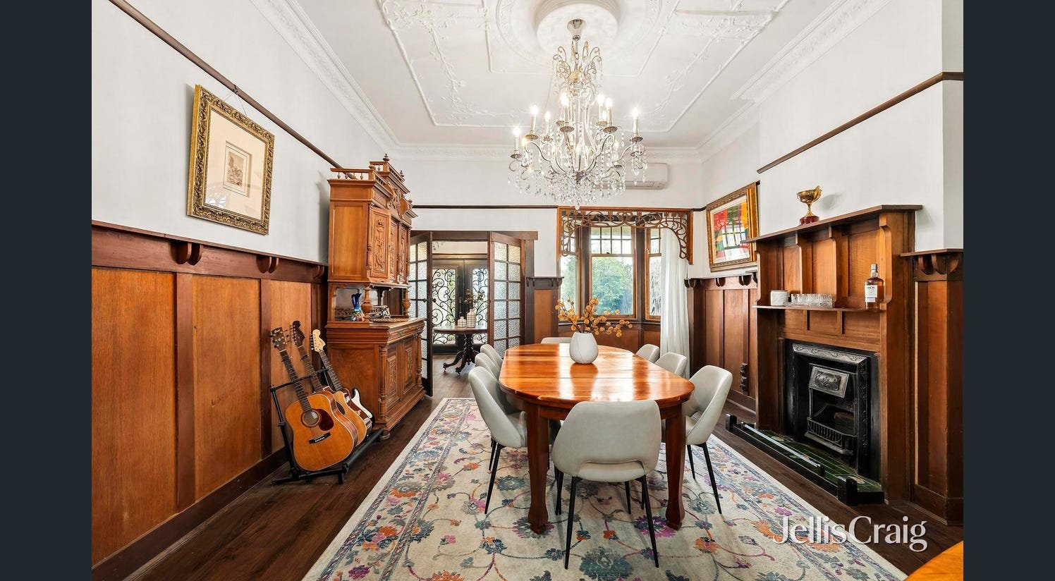 70 Marine Parade, Elwood image 5