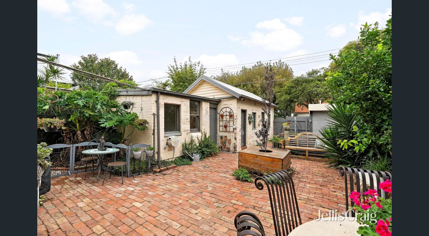 70 Marine Parade, Elwood image 14