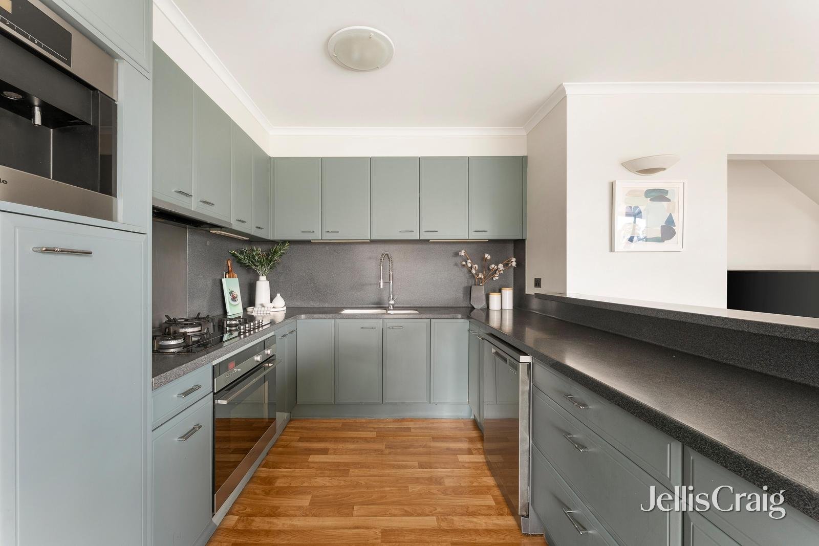 70 Mcbain Street, Altona image 4