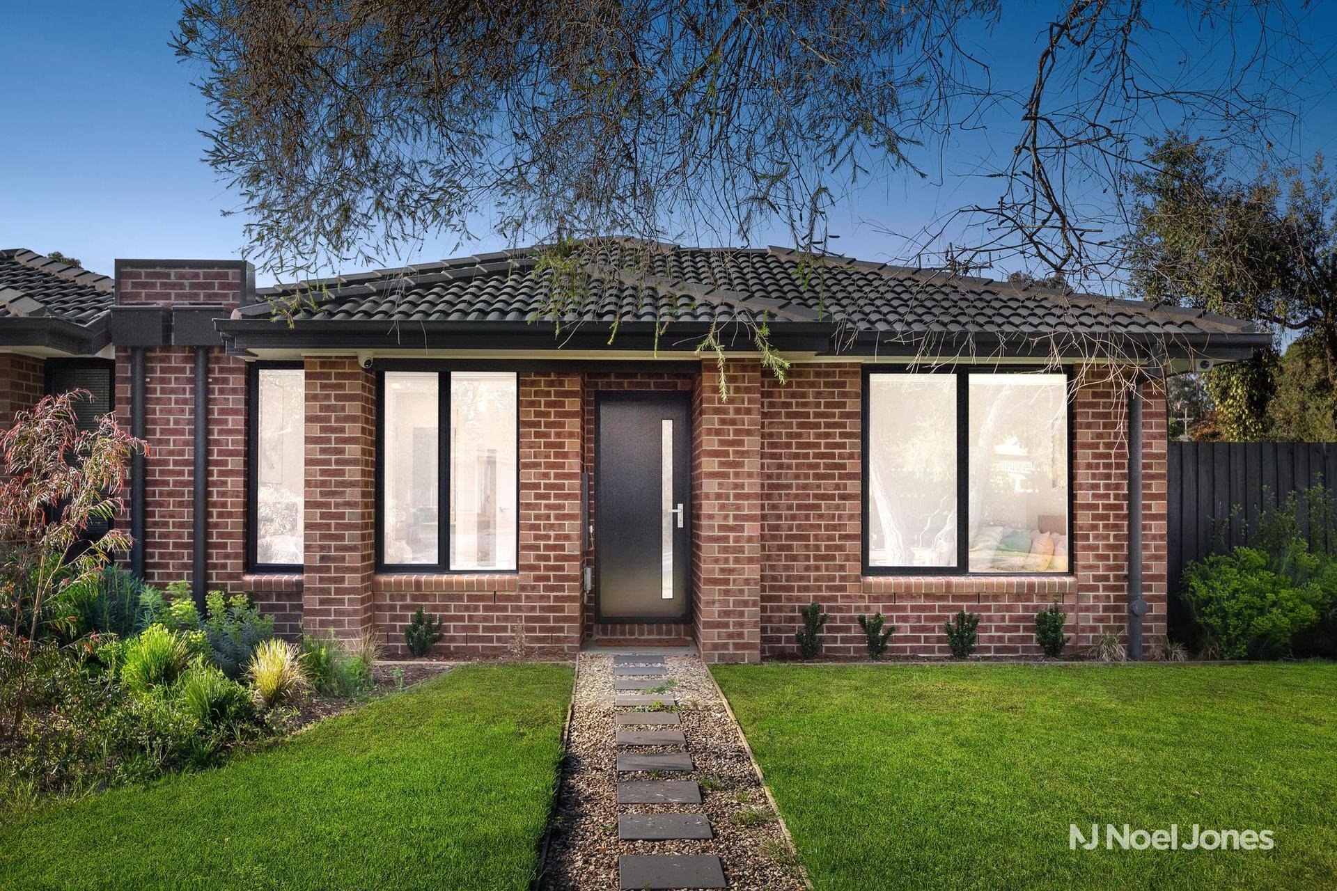 70 Mount View Parade, CROYDON VIC 3136 - Noel Jones
