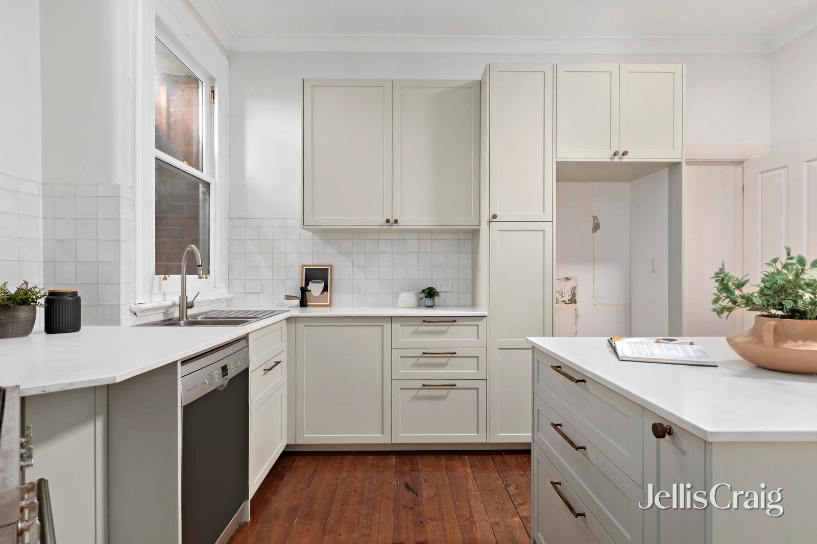 70 Ormond Road, Ascot&nbsp;Vale image 3