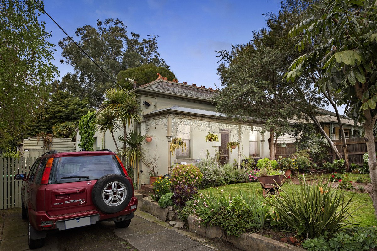 70 Peel Street, Kew image 3