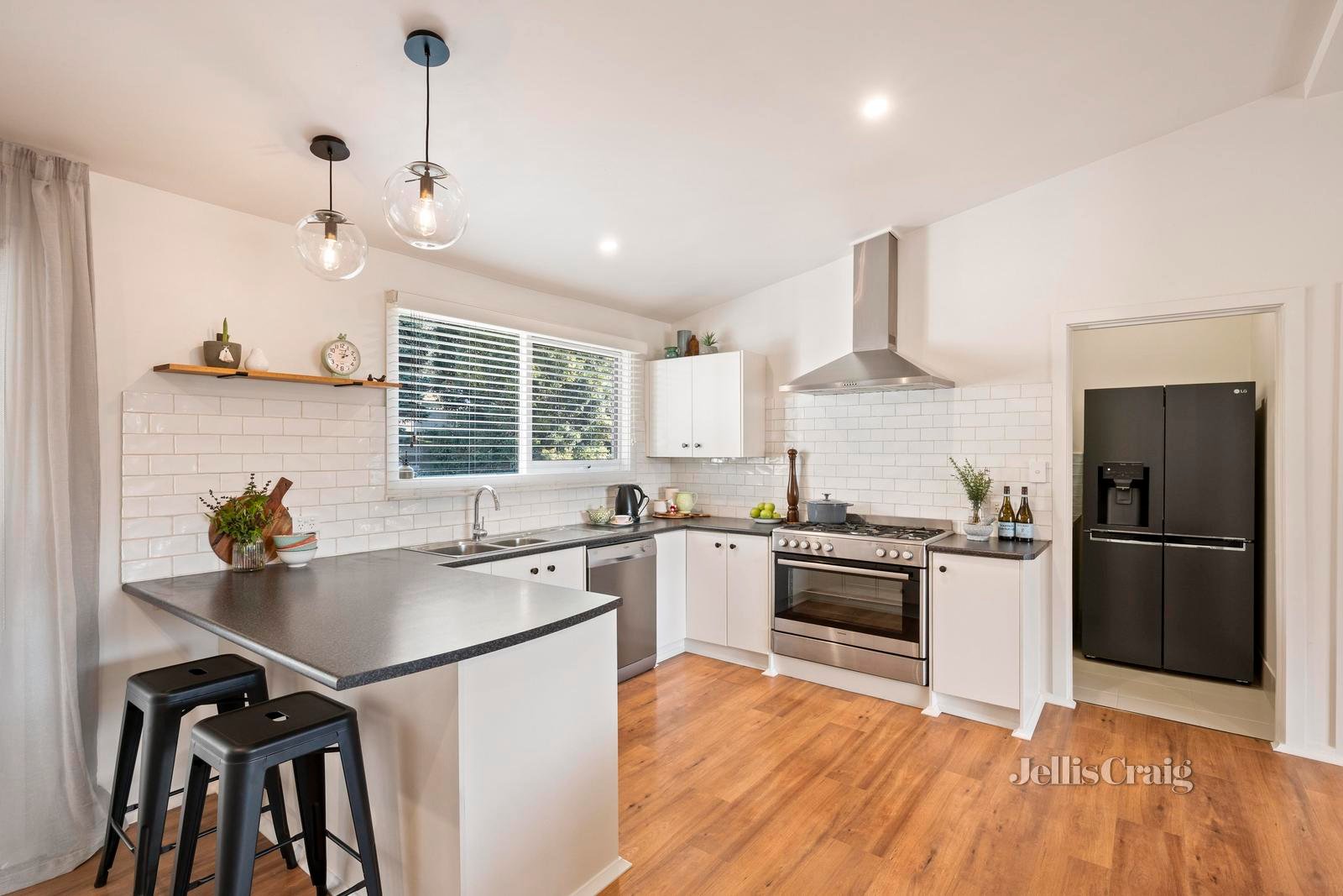 70 Shirley Crescent, Woori Yallock image 6