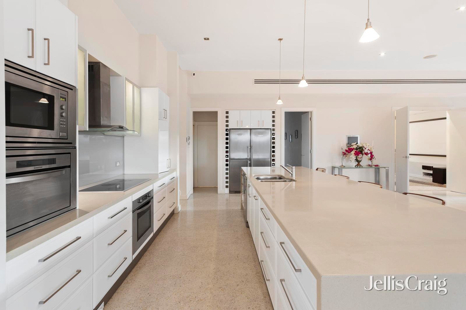 70 Sunset Drive, Chirnside Park image 11