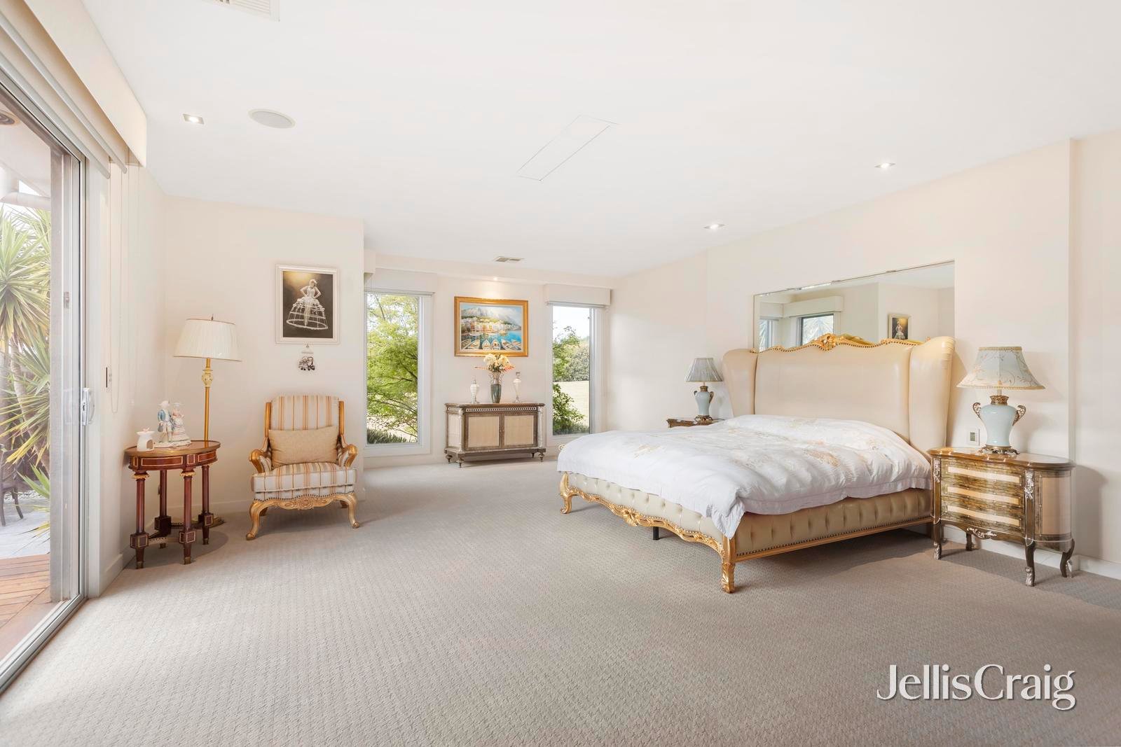 70 Sunset Drive, Chirnside Park image 13