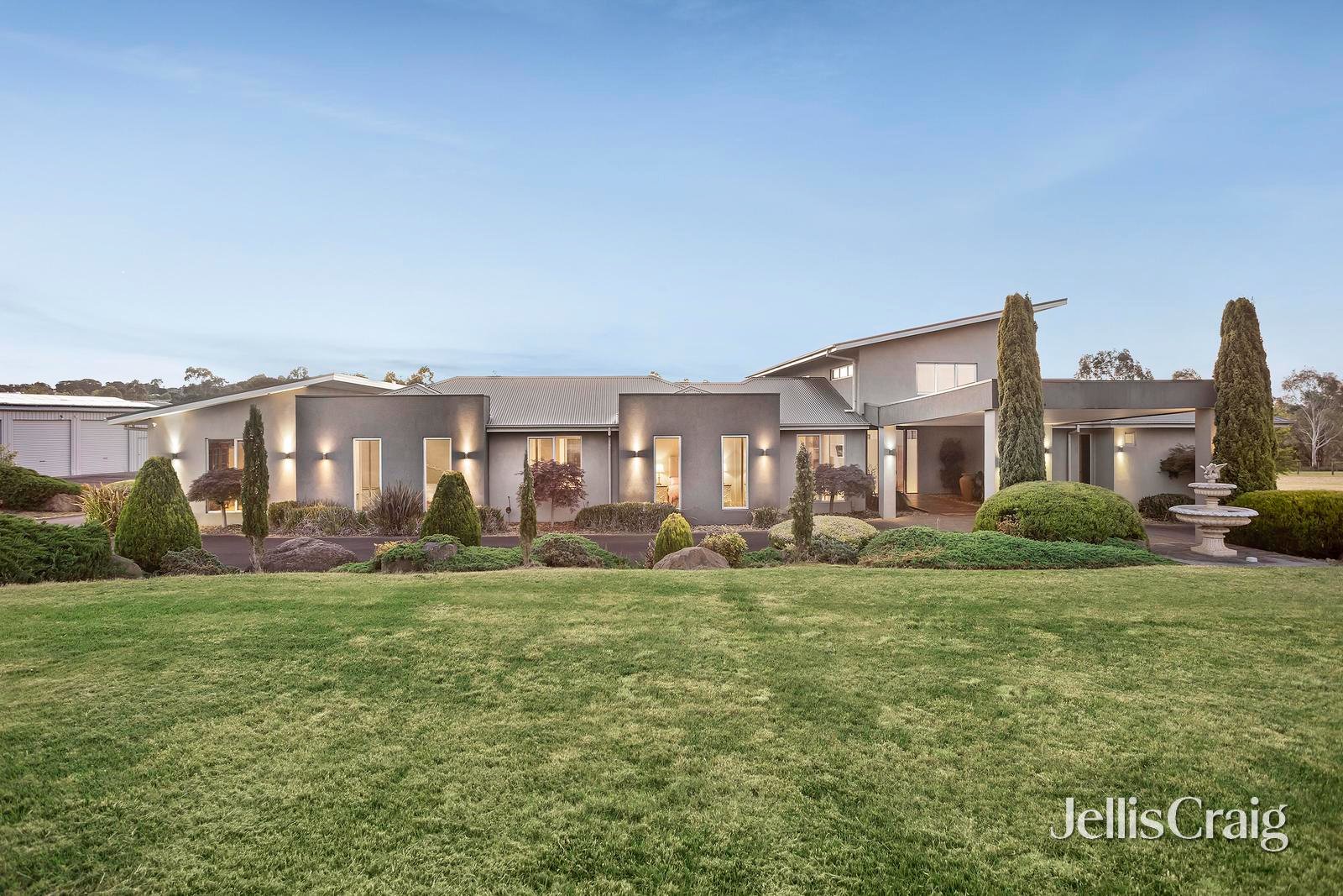 70 Sunset Drive, Chirnside Park image 21