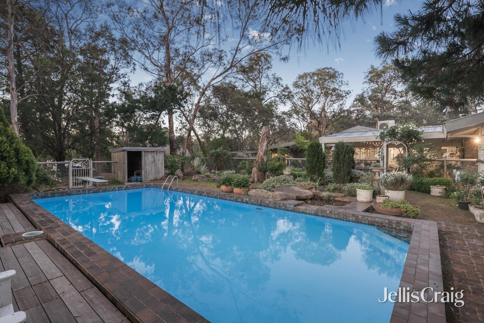 70 Wombat Drive, Eltham image 2