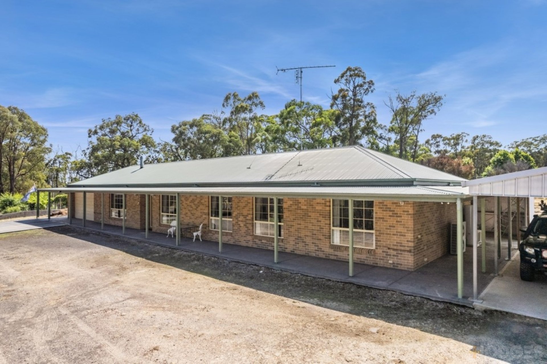 700 Spur Road Clonbinane