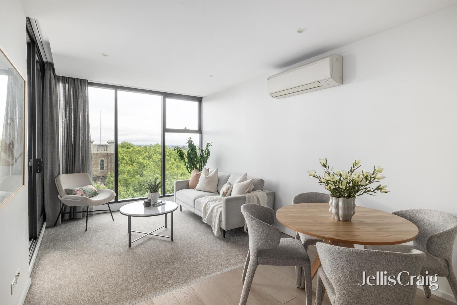 701/1A Finch Street, Malvern East image 2