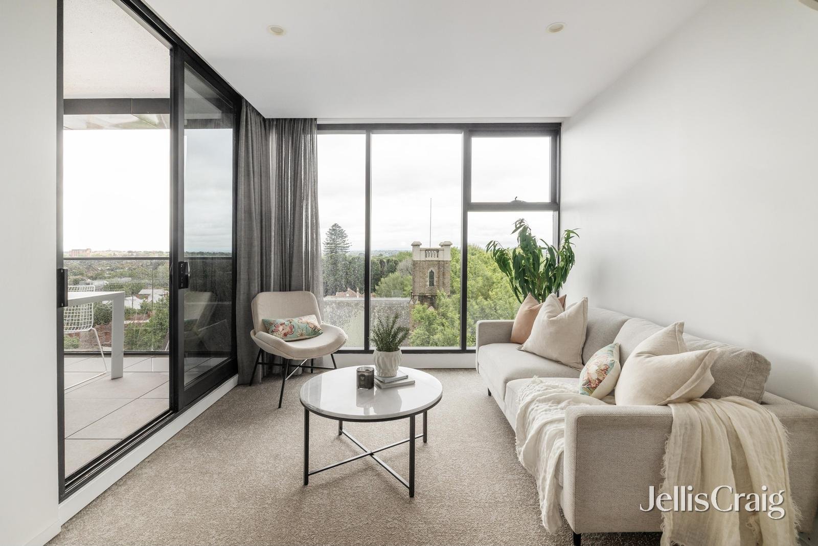 701/1A Finch Street, Malvern East image 5