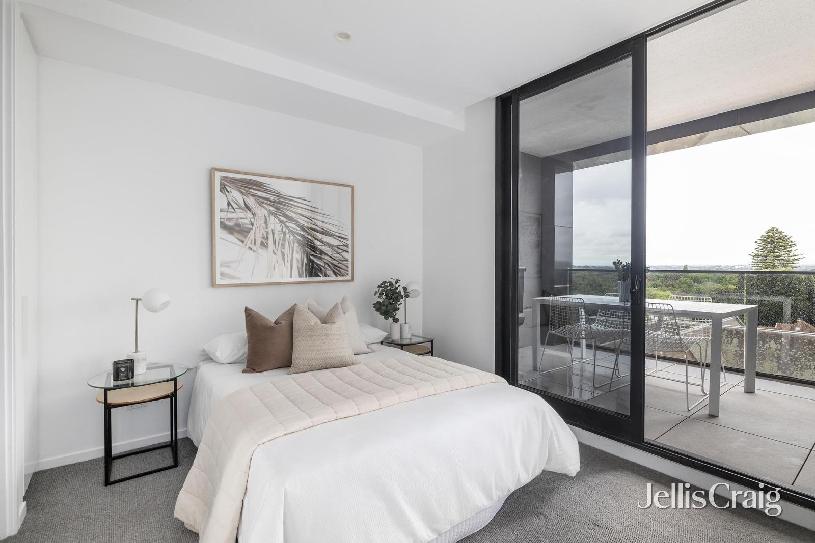 701/1A Finch Street, Malvern East image 6