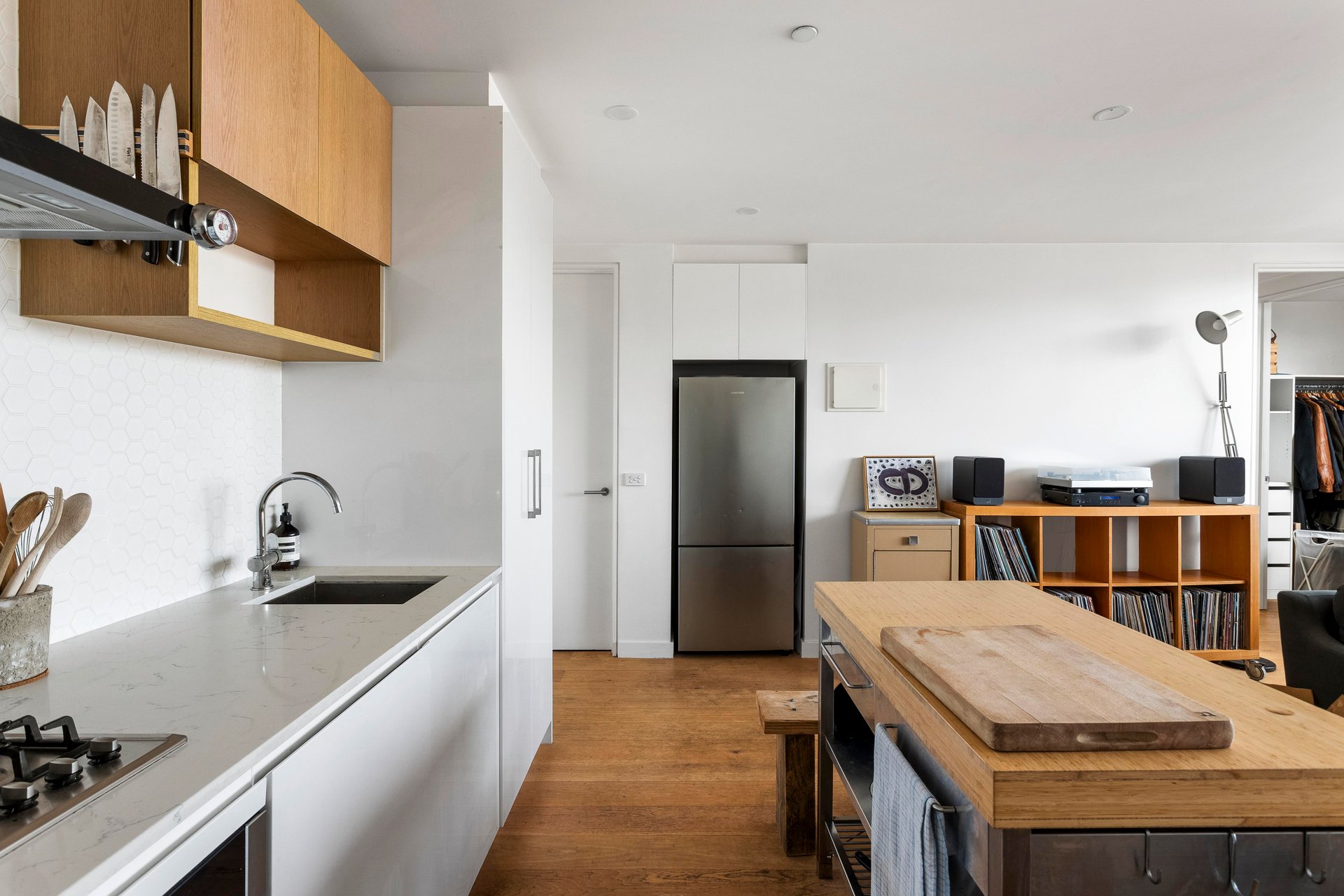 701/2 Hotham Street, Collingwood image 5