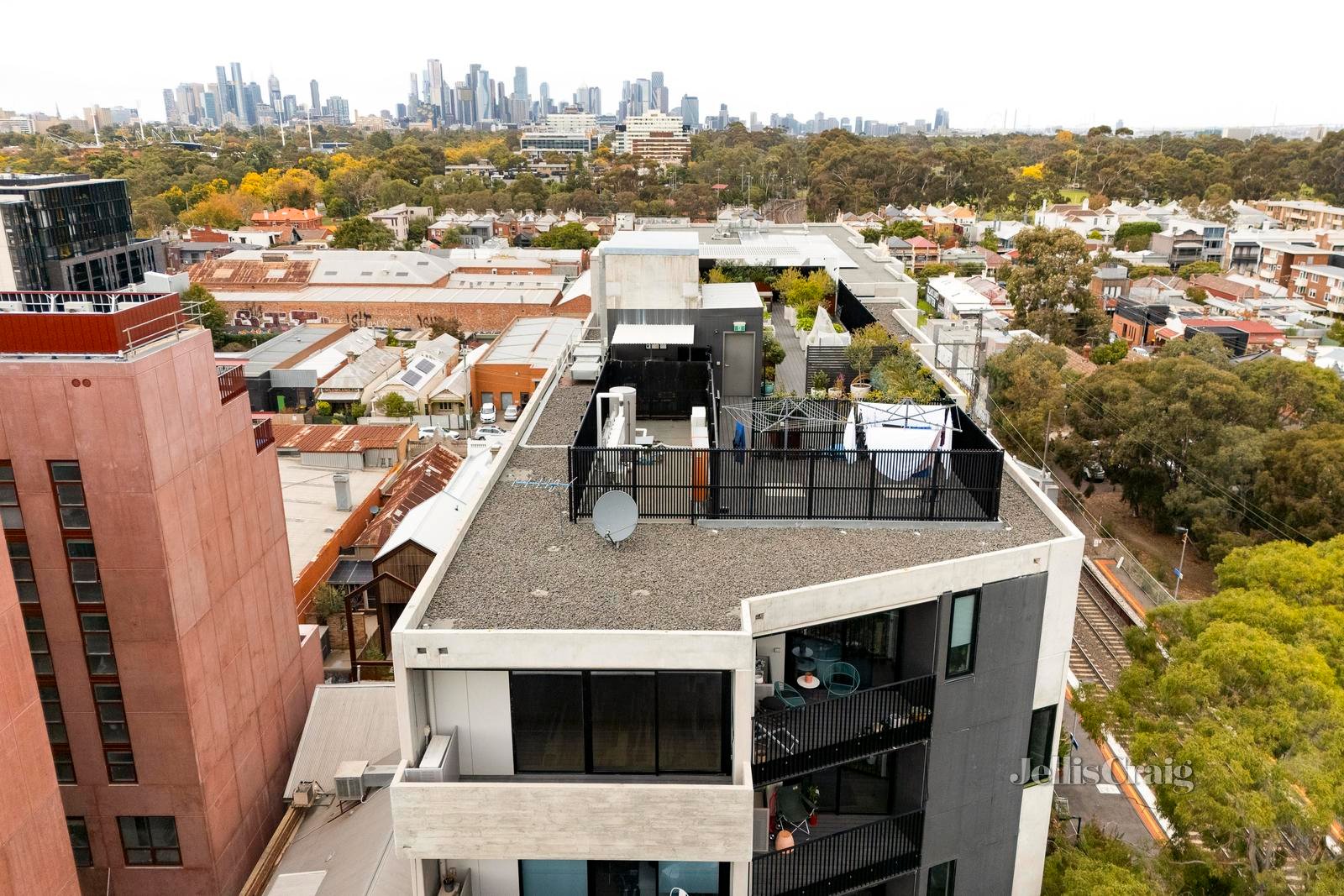 701/27 Wilson Avenue, Brunswick image 10