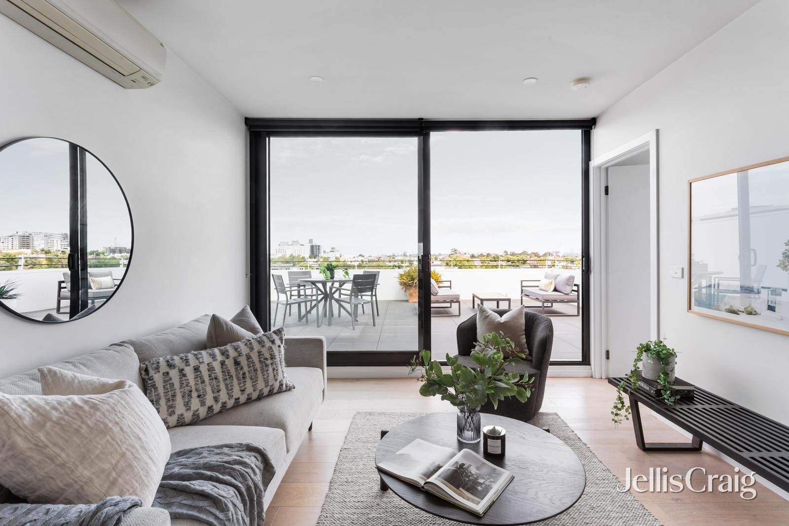 701/36 Regent Street, Richmond image 3