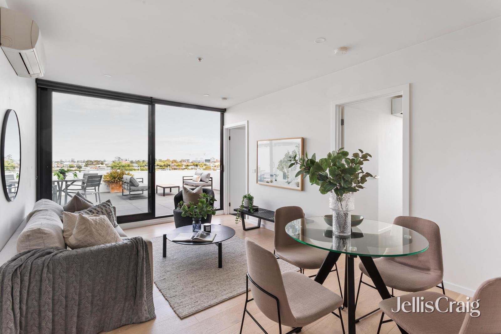 701/36 Regent Street, Richmond image 6