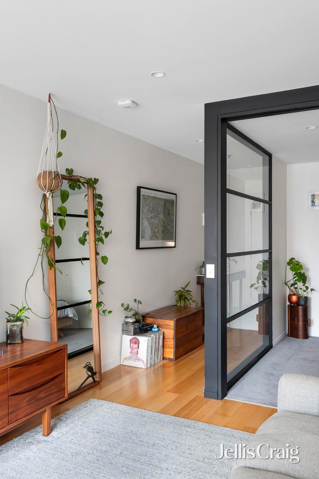 702/16 Liverpool Street, Melbourne image 5