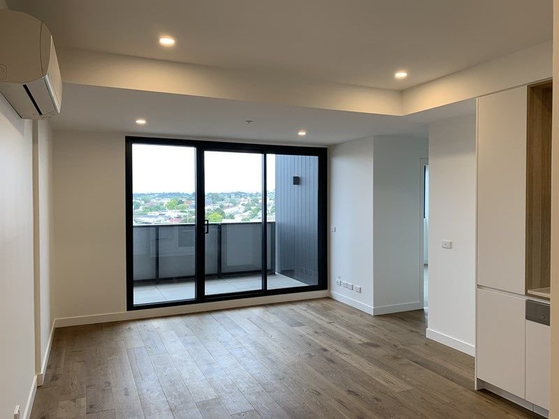 702/18 Malone Street, Geelong image 4