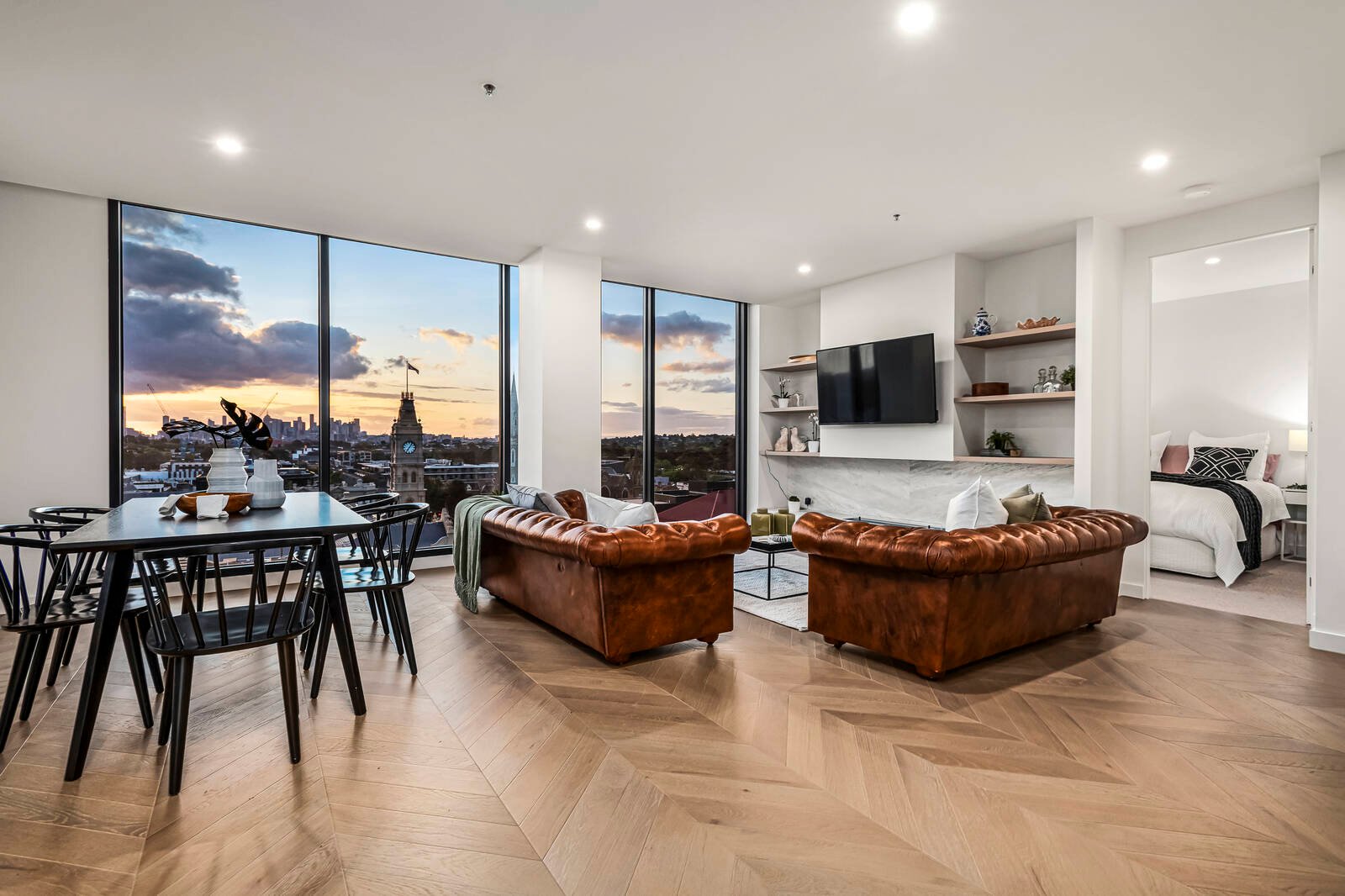 Property Gallery - Main Image
