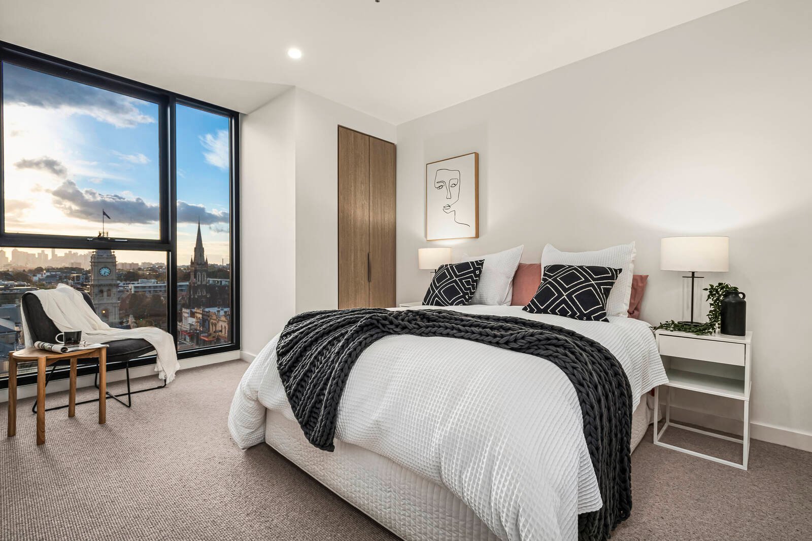 Property Gallery Thumbnail 8