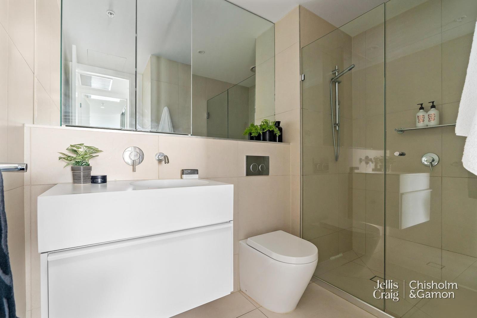 703/181 Fitzroy Street, St Kilda image 5