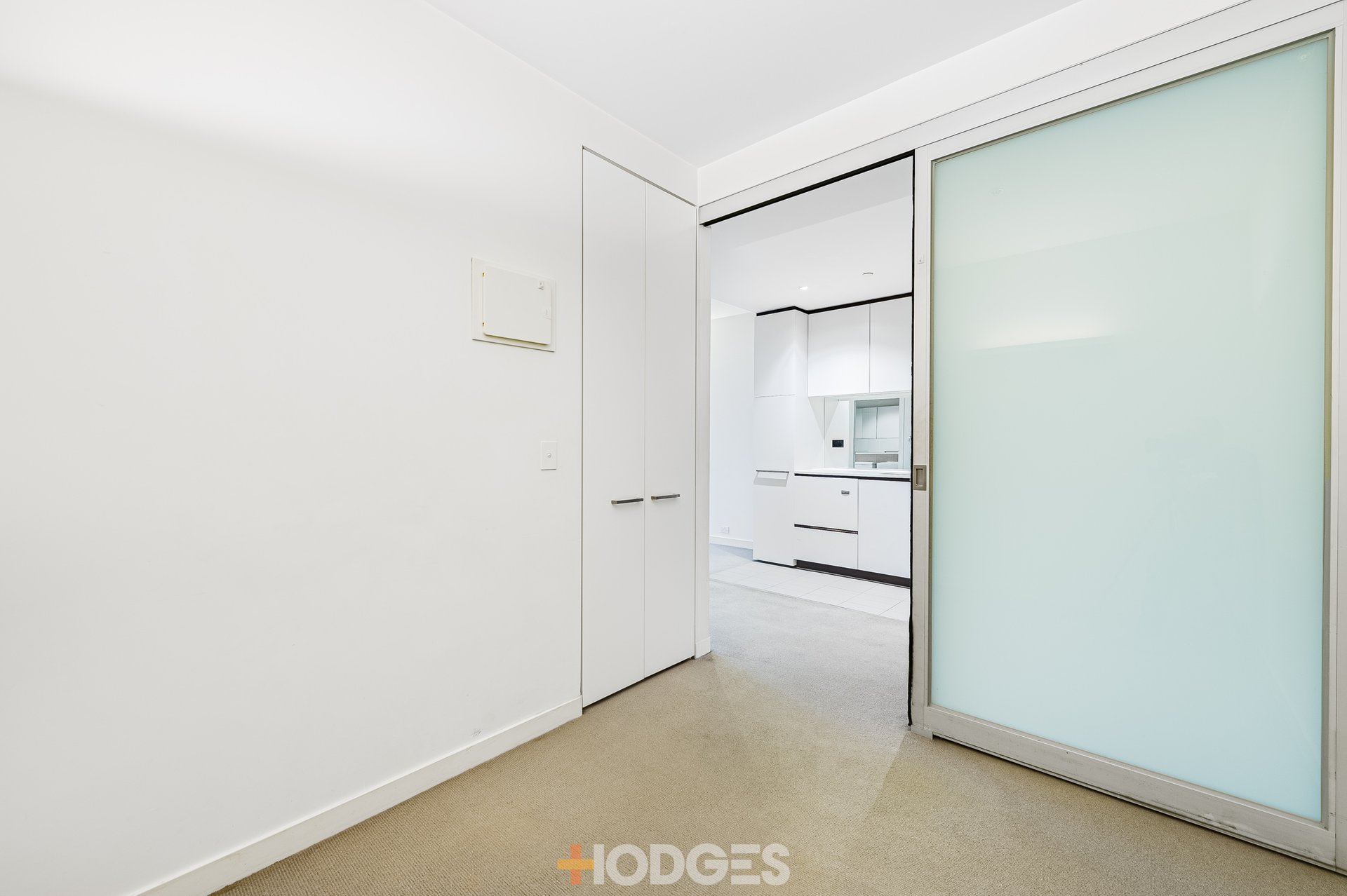 703 / 470 St Kilda Road MELBOURNE