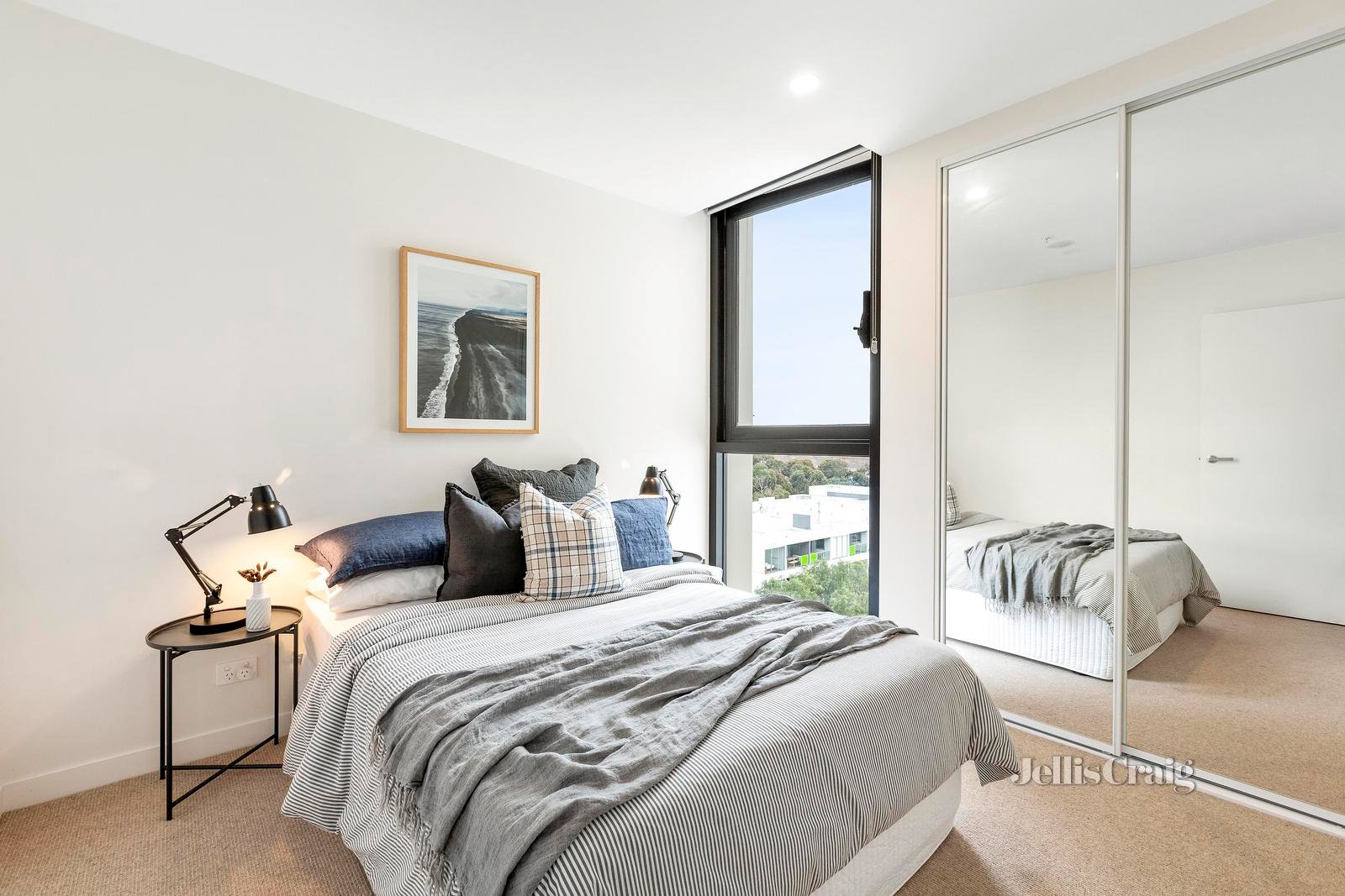 704/108 Haines Street, North Melbourne image 5
