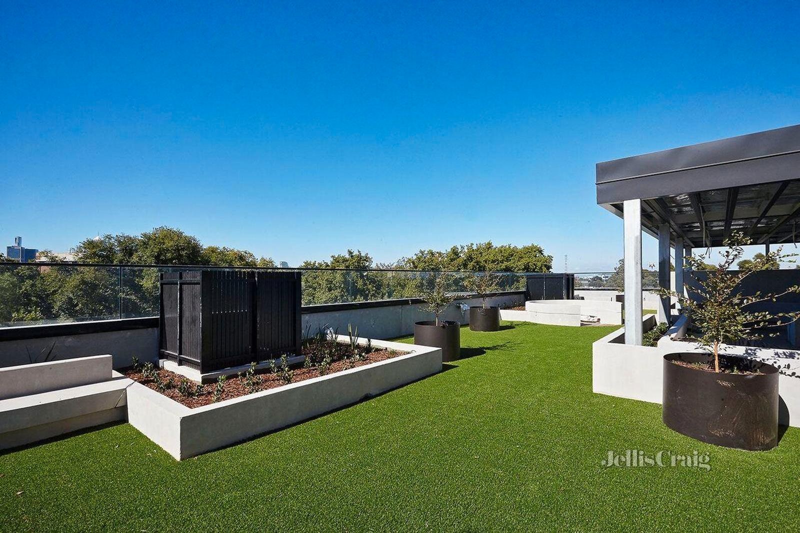 704/108 Haines Street, North Melbourne image 10