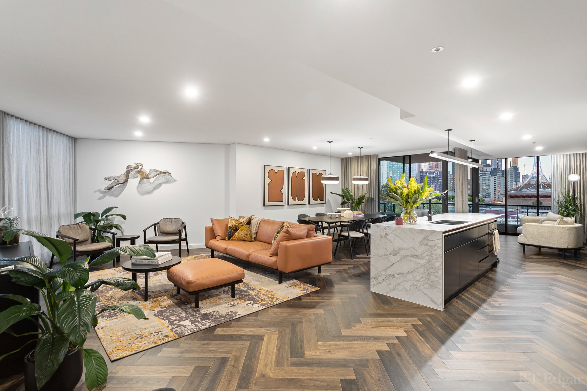 704/250 St Kilda Road, Southbank image 2