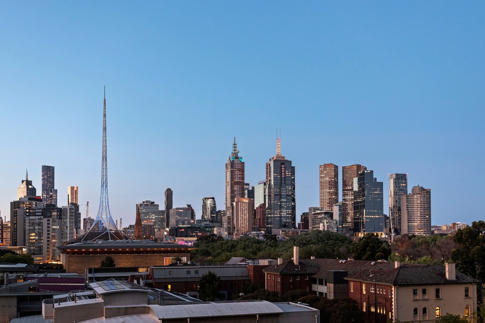 704/250 St Kilda Road, Southbank image 7