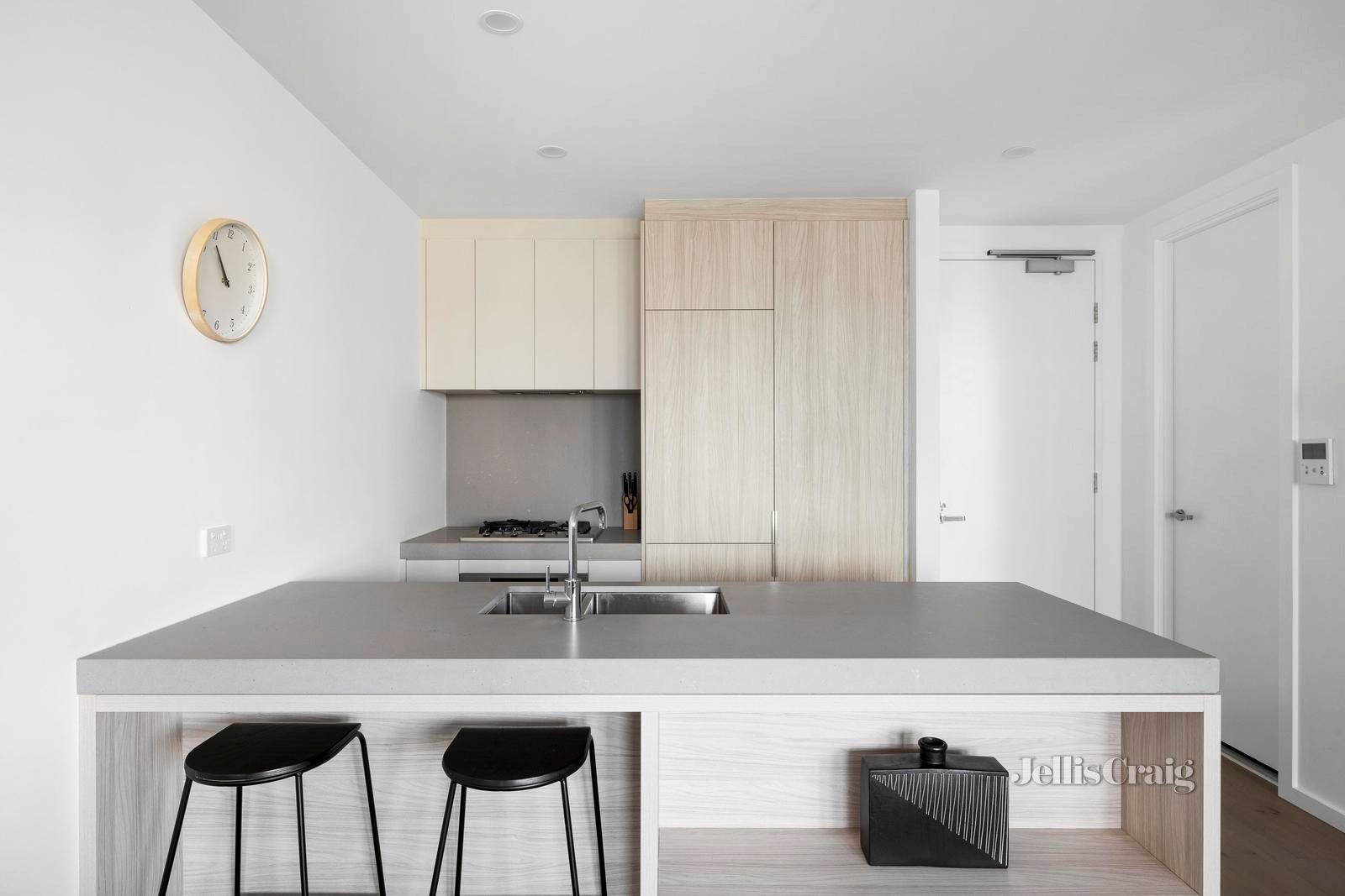 704/251 Johnston Street, Abbotsford image 3