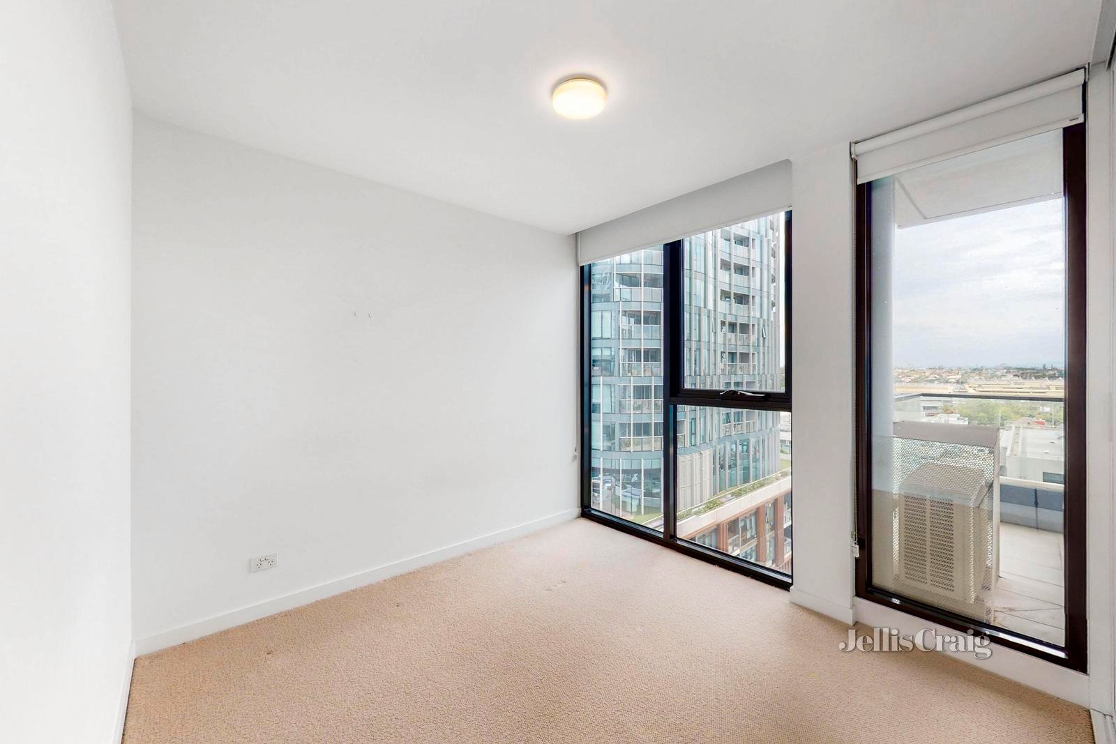 704/40 Hall Street, Moonee Ponds image 5