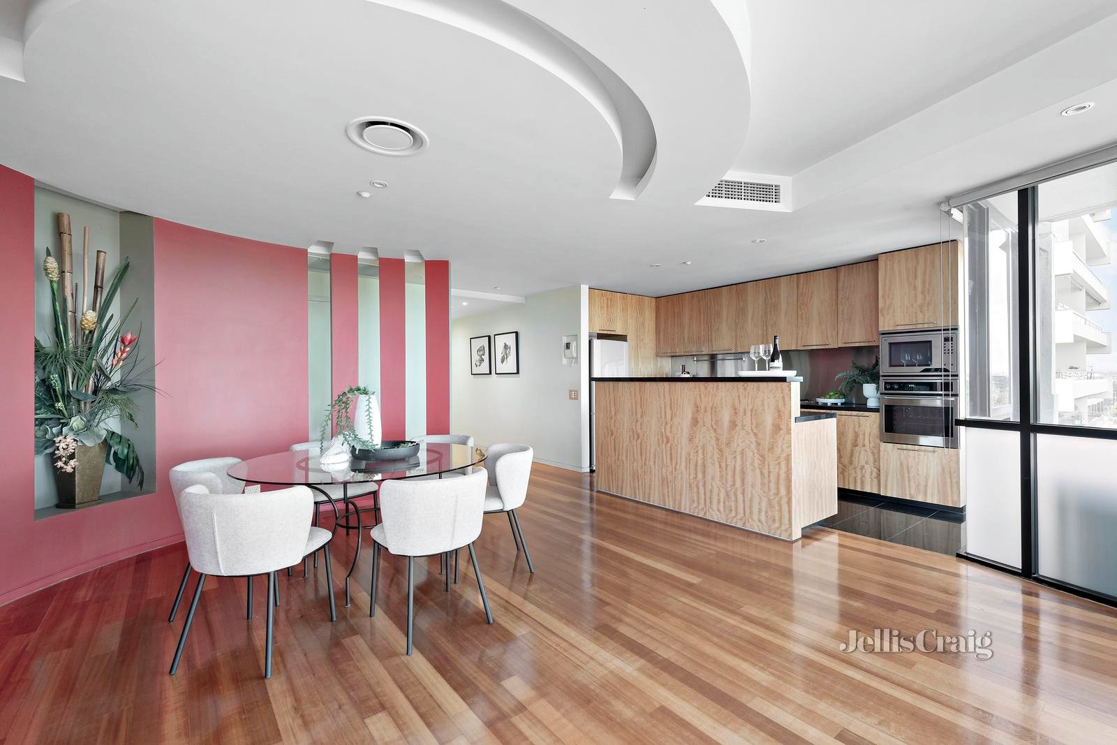 705/228 The Avenue, Parkville image 5