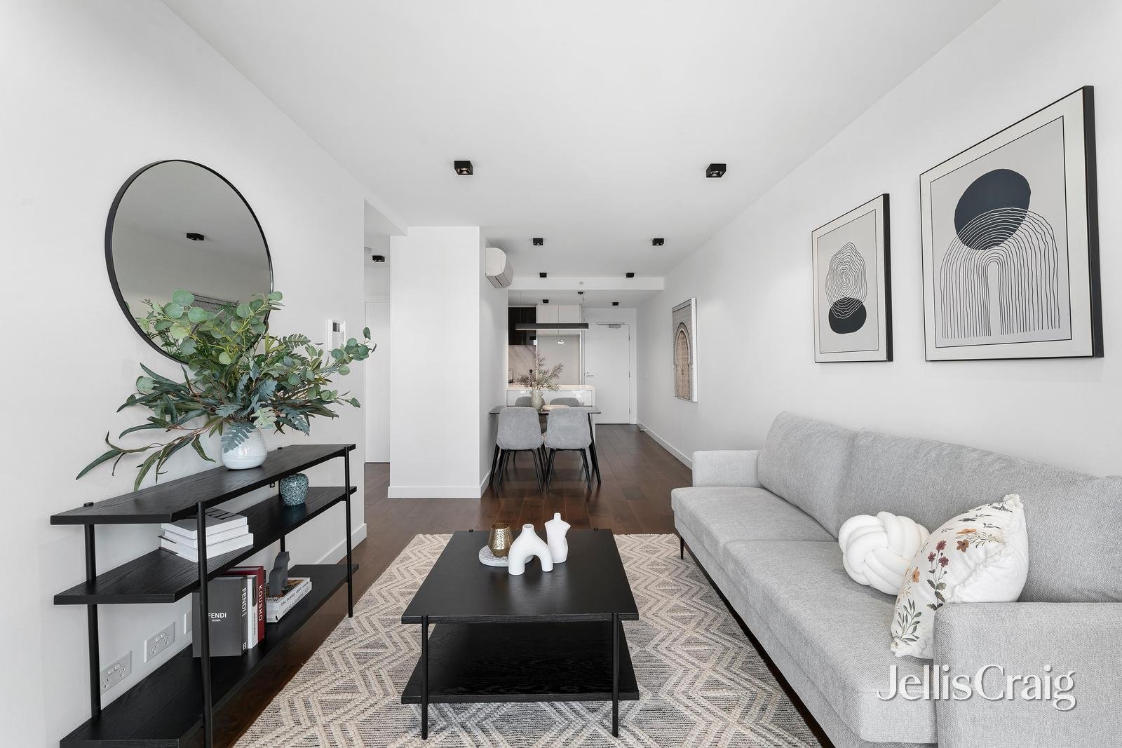 706/101 Tram Road, Doncaster image 3