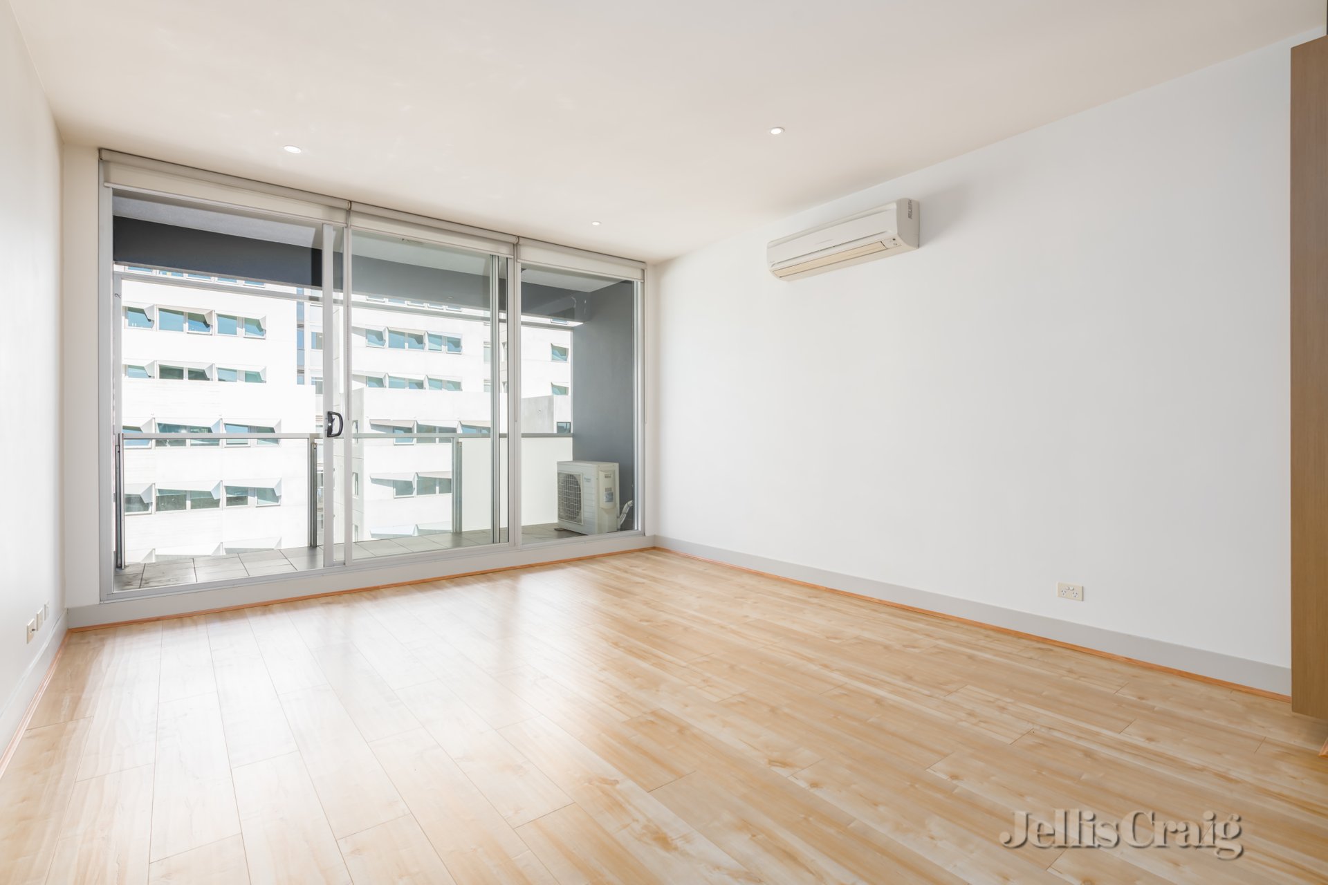 706/111 Leicester Street, Carlton image 3