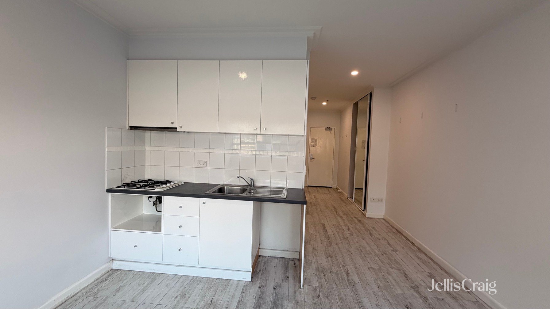706/339 Swanston Street, Melbourne image 3