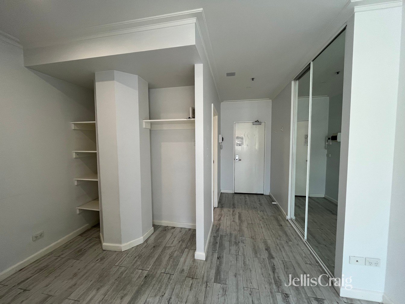 706/339 Swanston Street, Melbourne image 5
