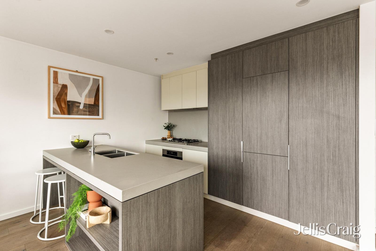 707/251 Johnston Street, Abbotsford image 7