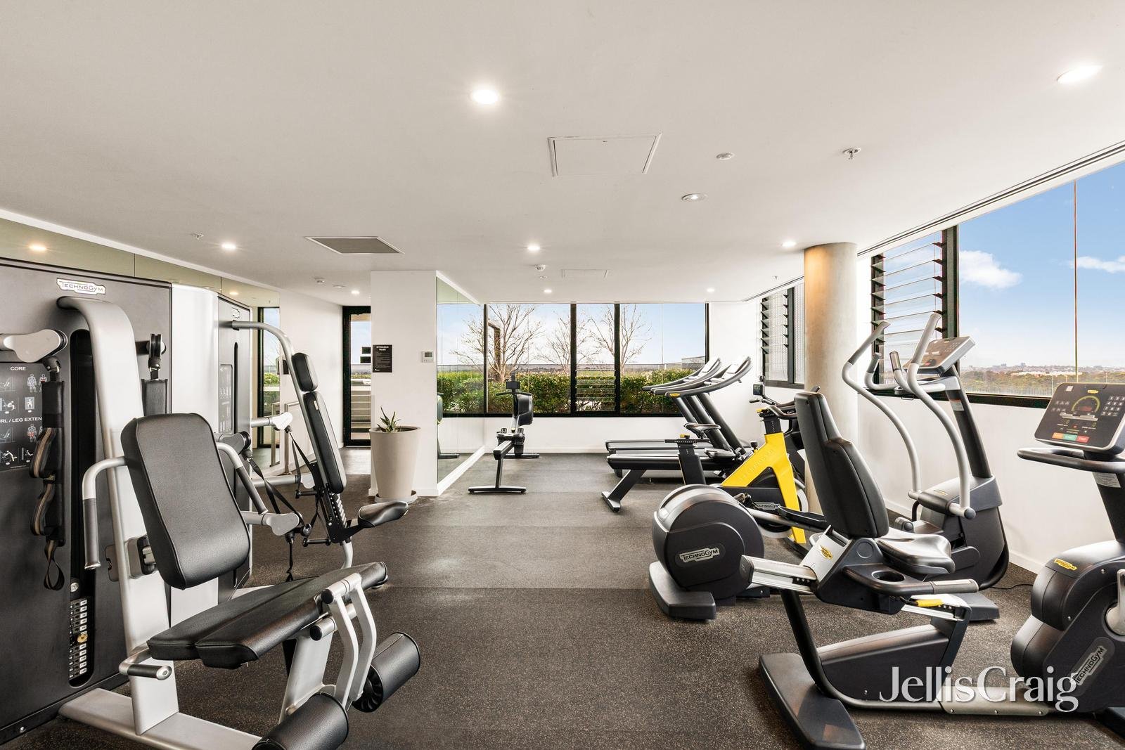 707/251 Johnston Street, Abbotsford image 11